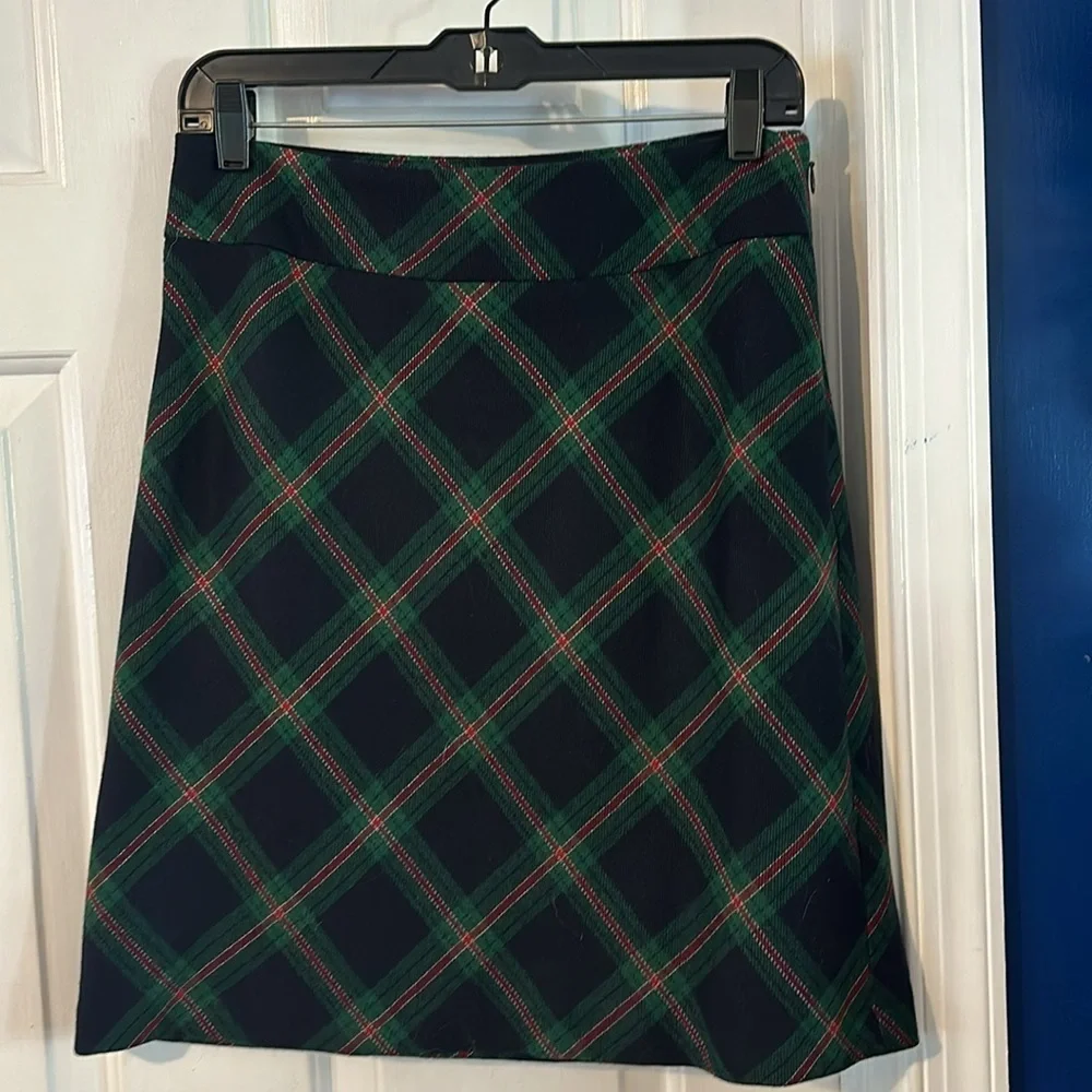Women’s Talbots Vintage Black Dark Green Red Plaid Tartan Wool Blend Skirt Sz 4 - Picture 5 of 8